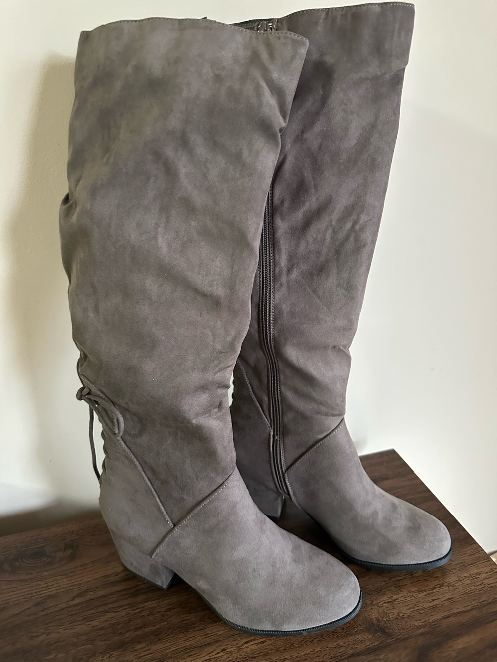 The Journee Collection Wide Calf Leeda Boots Sz 8